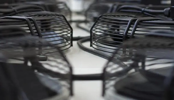 Střídač MyCond MCU-YHI Technologický design
