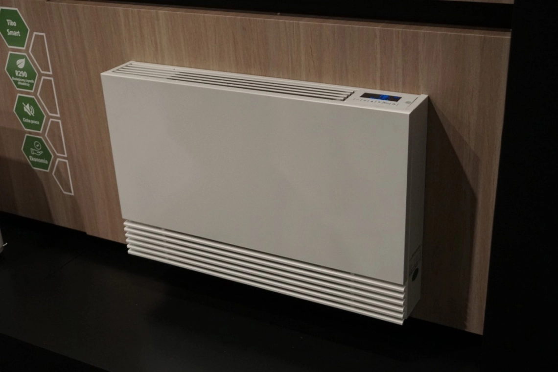 Stánek Mycond na výstavě Warsaw HVAC Expo 2023, který předvádí pokročilé HVAC řešení.