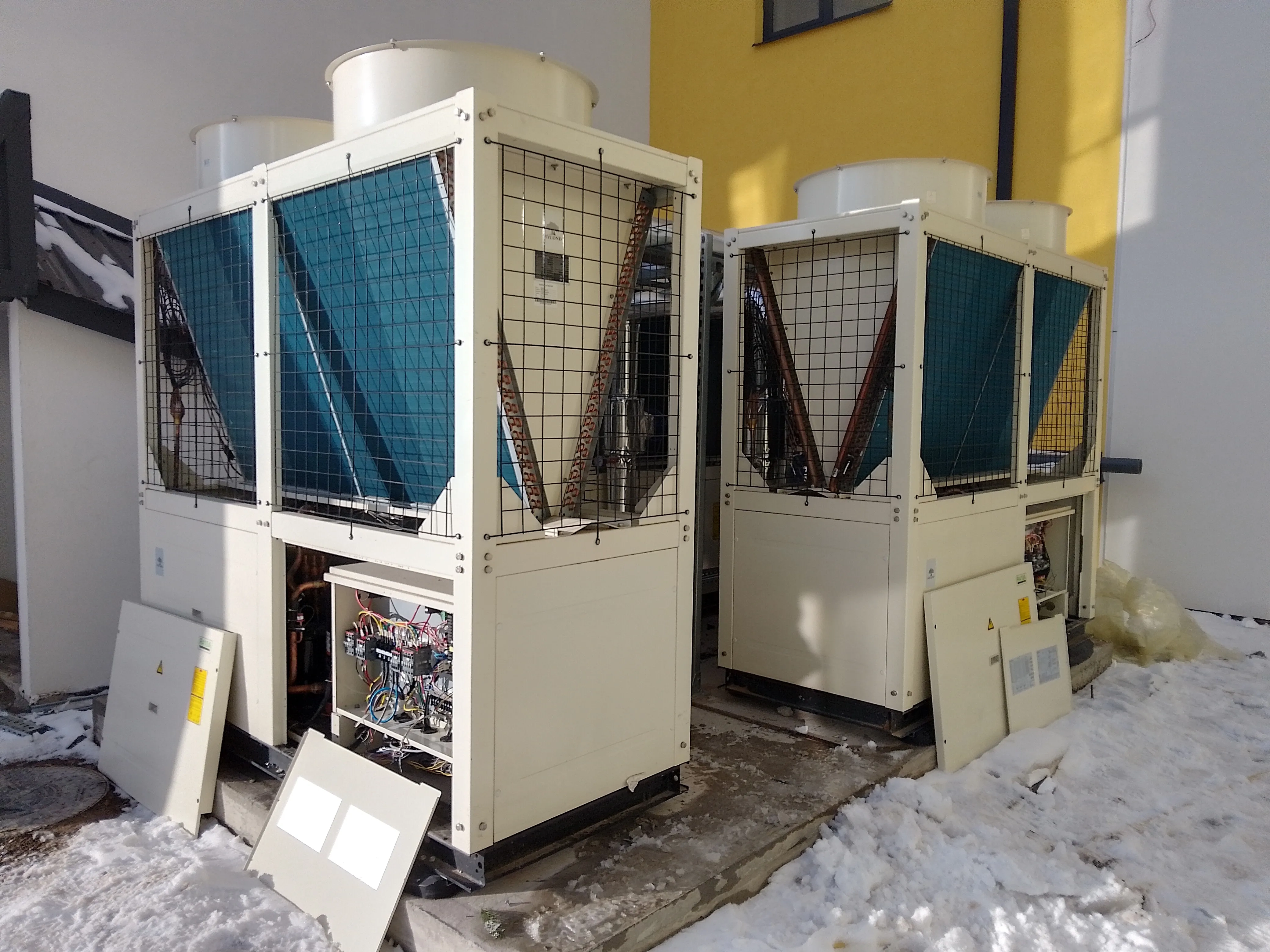 Komerční maloobchodní klimatizační systém poháněný tepelným čerpadlem Mycond Modular