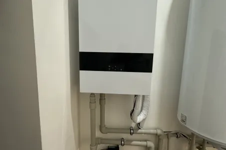 Samostatně stojící vila s tepelnými čerpadly Mycond Split BeeHeat MHS-U14BH